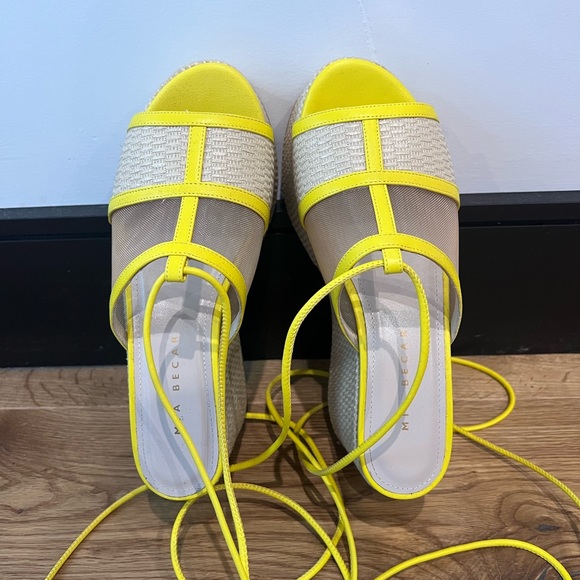 Mia Becar Ines Platform 85. Yellow. Size 7. - Picture 5 of 6